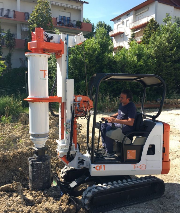 TesCar CF1 compact hydraulic piling rig working on a narrow job site